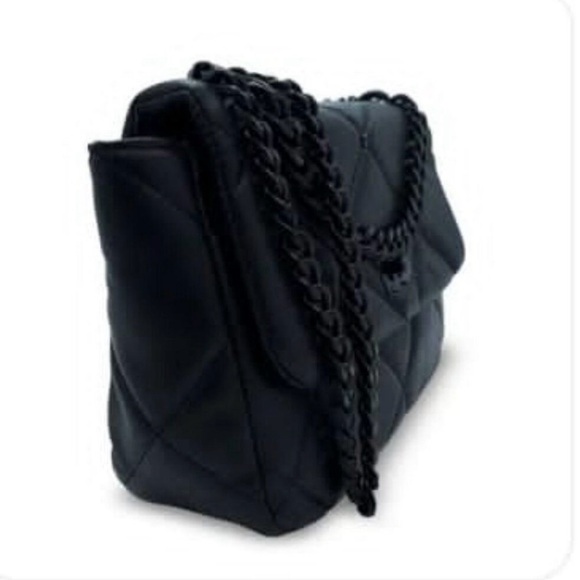 Gilda Paris Black Quilted Crossbody/NWT - Picture 2 of 4